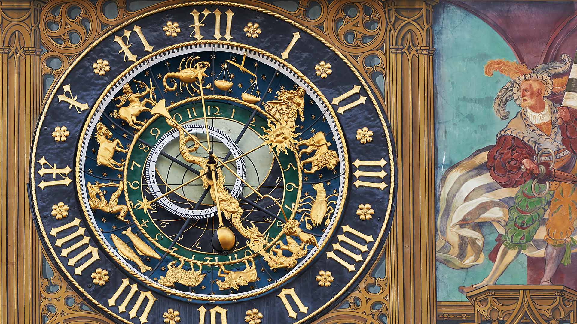 乌尔姆市政厅的天文钟, 德国 (© Tomekbudujedomek/Getty Images)